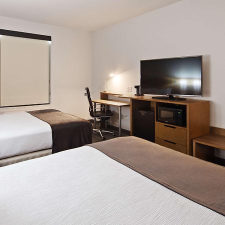 Best Western Green Oaks Inn La Vernia Exterior photo